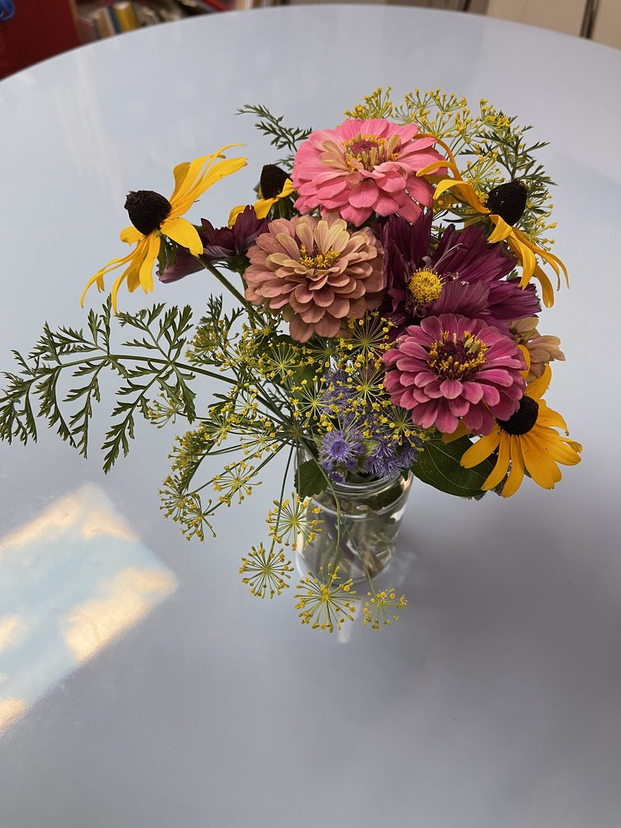 Jennifer Michot tweet media