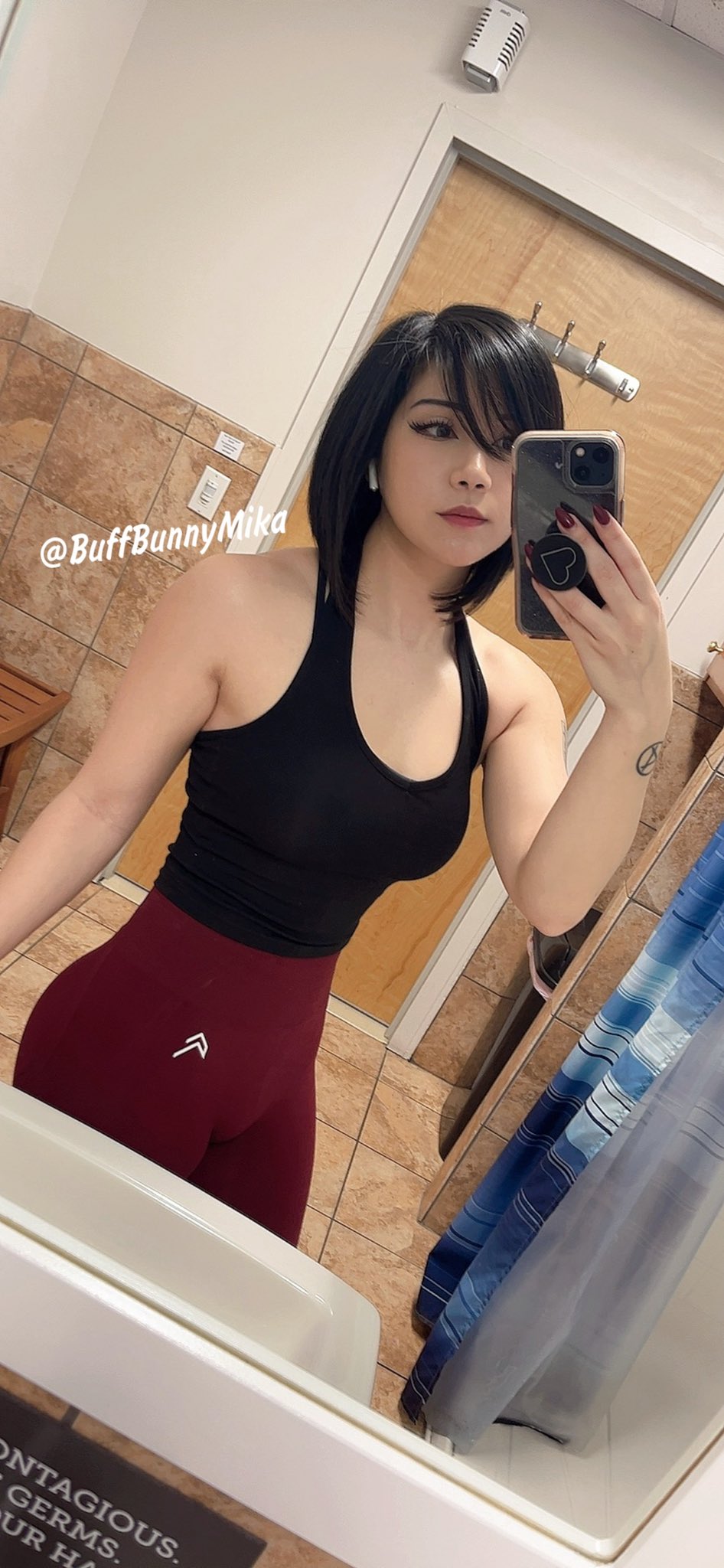 2 pic. Good morning ☀️ https://t.co/c6fwtNKfJO