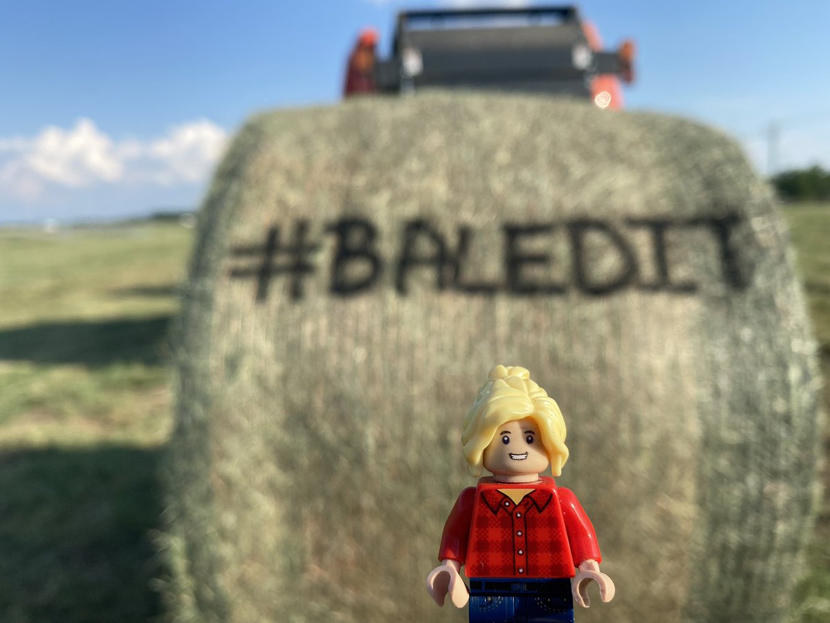LegoForages's tweet photo. We really #BaledIt while celebrating #NationalForageWeek! Always a good day when we get to drive #BobTheBaler and make #awesome #hay for the #MooCows and #research!
#HelloFromTheHayfield #CreativeCollaboration #Kubota @CropSoilUGA @ugaCAESresearch @UGA_CollegeofAg @UGAExtension https://t.co/r6r1fT1Ghf