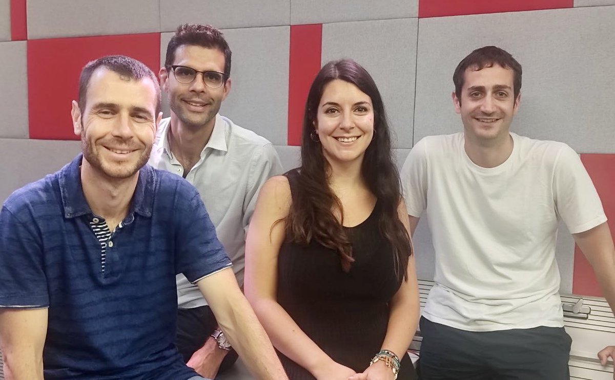 tonirodon's tweet photo. 📻Demà últim capítol de La segona volta abans de les vacances d’estiu ⁦@CatalunyaRadio⁩ Parlarem de la renda bàsica universal ⁦@marcsanjaume⁩ ⁦@mguinjoan⁩ ⁦@molla_marina⁩ Stay tuned! https://t.co/BTRnrpDcQZ https://t.co/RODEFAOWCW