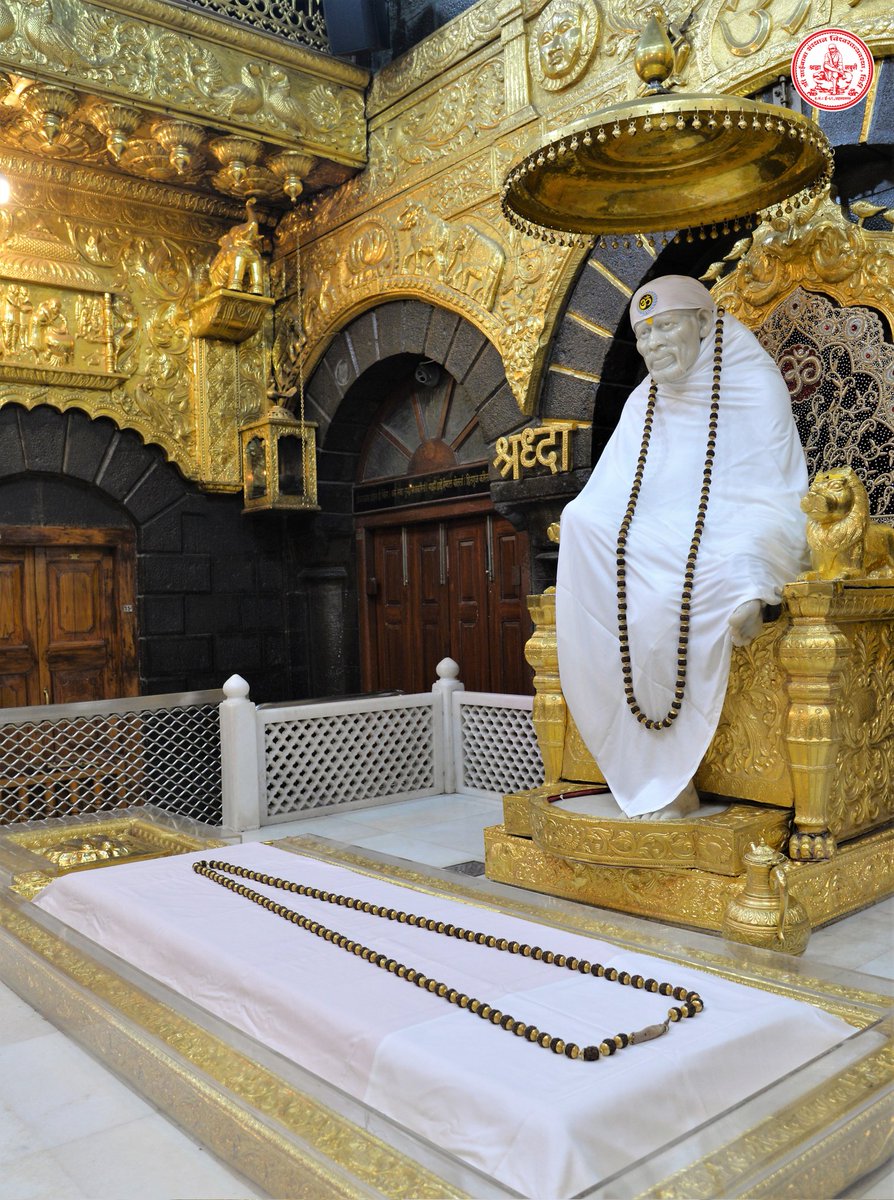 SSSTShirdi's tweet image. *!! ॐ साई राम !!*
*श्री साईबाबा संस्थान विश्वस्त व्यवस्था,शिर्डी*
*!! ॐ Sai Ram !!*
*Shri Saibaba Sansthan Trust, Shirdi*
≈≈≈≈≈≈≈≈≈≈≈≈≈≈≈≈≈
*आरती:- * शेजारती*
*सोमवार दिनांक २० जून २०२२*     
*Aarti : -Shejarti* 
*Monday 20 June 2022*