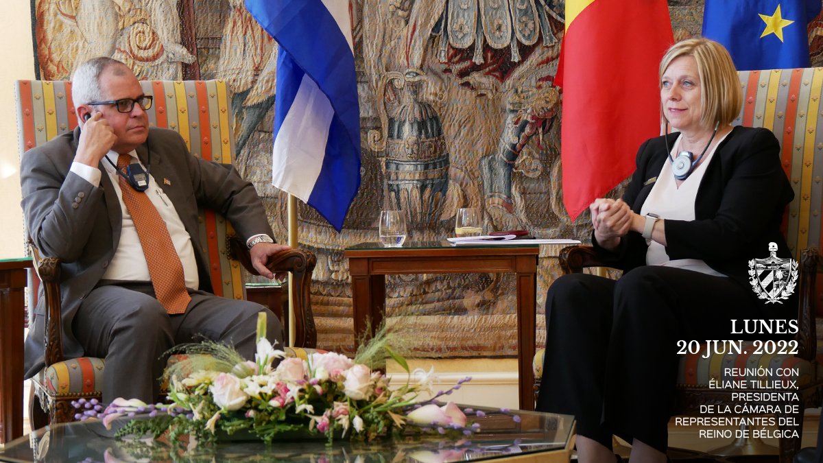 Excelente encuentro con Presidenta de la Cámara de Representantes de #Belgica, <a href="/elianetillieux/">Eliane Tillieux</a>. Se fortalecen los vínculos parlamentarios entre nuestros países. #Cuba #CubaPorLaPaz <a href="/AsambleaCuba/">Asamblea Nacional Cuba</a> <a href="/PresidenciaCuba/">Presidencia Cuba 🇨🇺</a> <a href="/CubaMINREX/">Cancillería de Cuba</a> <a href="/DrRobertoMOjeda/">Dr. Roberto Morales Ojeda</a> <a href="/YairaJR/">Yaira Jiménez Roig</a>