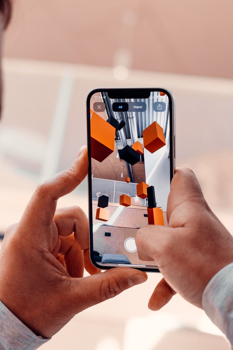audeschf's tweet photo. This Monday, it's a sweet mix of #photography  and #AugmentedReality for @monastudioco. https://t.co/GFTnME7dgK