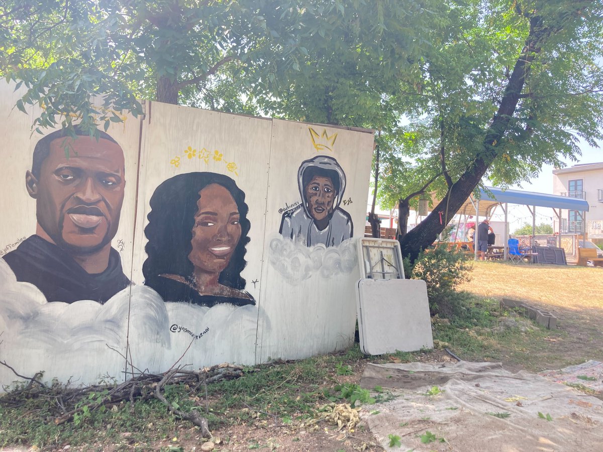 Kevin_Carr92's tweet photo. I have so many great memories growing up celebrating #Juneteenth back in my hometown community. This year I joined BCInColor in a park cleanup at Kenny Dorham's Backyard - DiverseArts’ outdoor music venue in the historic part of east Austin! 

@BigEng https://t.co/YxO50s1yJj
