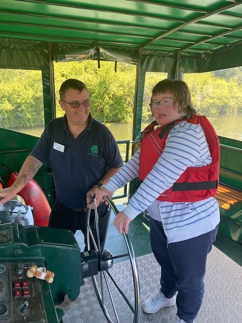 WillowTrust's tweet photo. Another beautiful summer's day on the Gloucester-Sharpness canal today and it was all aboard Spirit of Freedom II for @StRosesStroud https://t.co/K8wul4fpsg