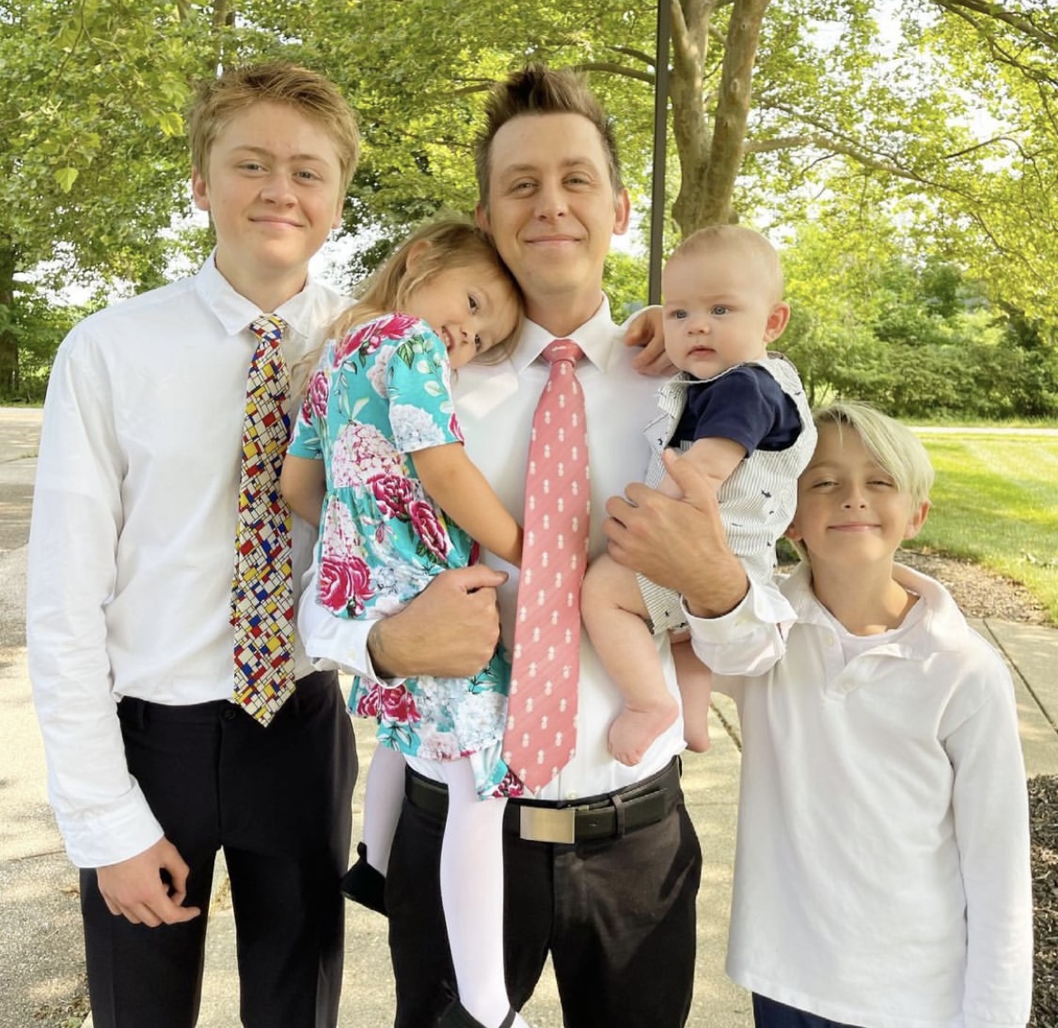 SmileMoreStore's tweet photo. We hope everyone had an amazing Fathers Day ❤️ https://t.co/TjJQ165IAW