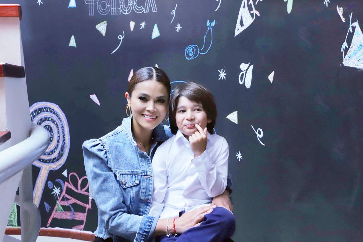 ViridianaRdzr's tweet image. ¡Buenas tardes!
Les deseo un excelente inicio de semana. 

Recuerden que nos vemos este jueves en Palmillas en nuestra jornada de esterilización y vacunación para perros y gatos.

¡Los esperamos!