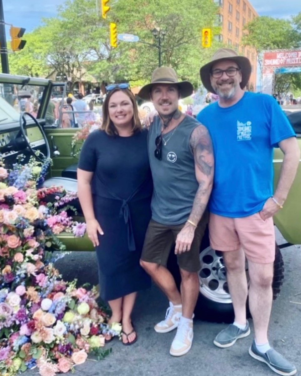 DTBurlingtonON's tweet photo. So much fun this past weekend at Streetfest, which we were proud to sponsor during @BSOMF 🎶 Thanks to everyone who helped organize and to everyone that came downtown to enjoy! #itsallhere https://t.co/85yrFPjN2w