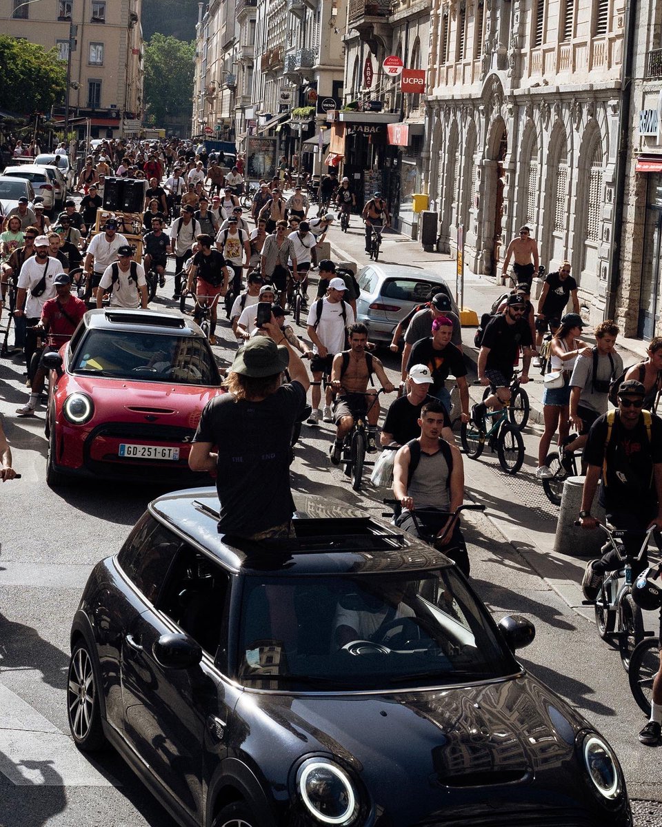 MatthiasDandois's tweet photo. Souvenir from the #StreetStation x #MINIHOPTOUR in Lyon! @MINI_FR
Next round: Montpellier 22/06/22 https://t.co/kATeobDLte