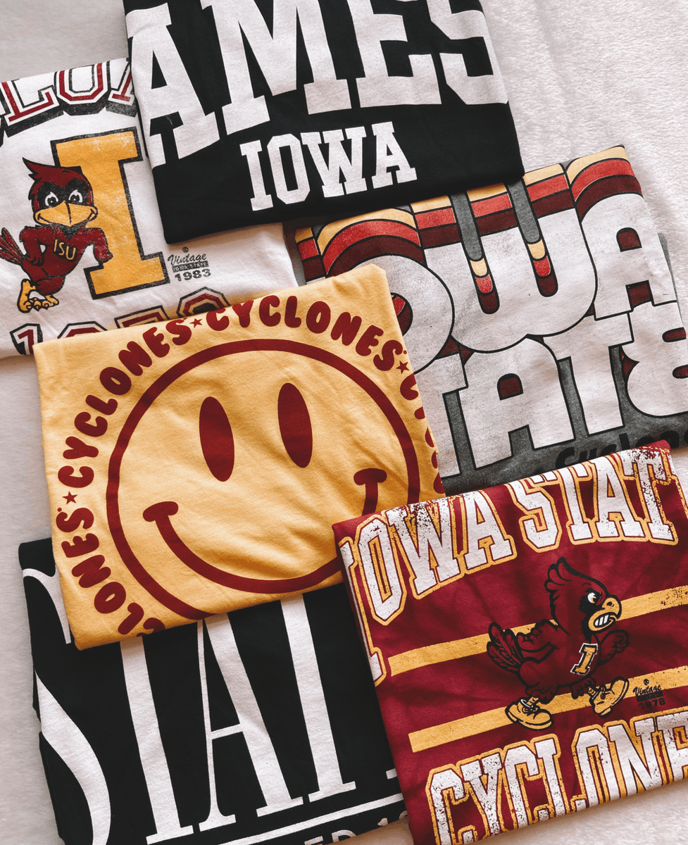 BarefootAmes's tweet photo. The June #BAREFOOTSIXPACK is 𝘧𝘪𝘯𝘢𝘭𝘭𝘺 here!
FOLLOW, LIKE &amp; RETWEET to be entered to win!
Check out Instagram &amp; Facebook for another chance to win! WINNER ANNOUNCED FRIDAY 6/24!
 #shopbarefoot #cyclONEnation #iowastate #cyclones https://t.co/uxoTUMmznX