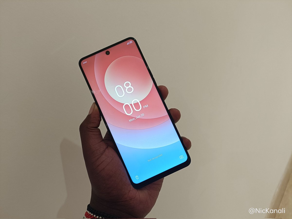 NicKanali's tweet photo. Actually looks good. Also, we're getting a 120-Hz Refresh Rate
#NextLevelPortraitMaster #CAMON19KeLaunch https://t.co/S3vo7DXCzL