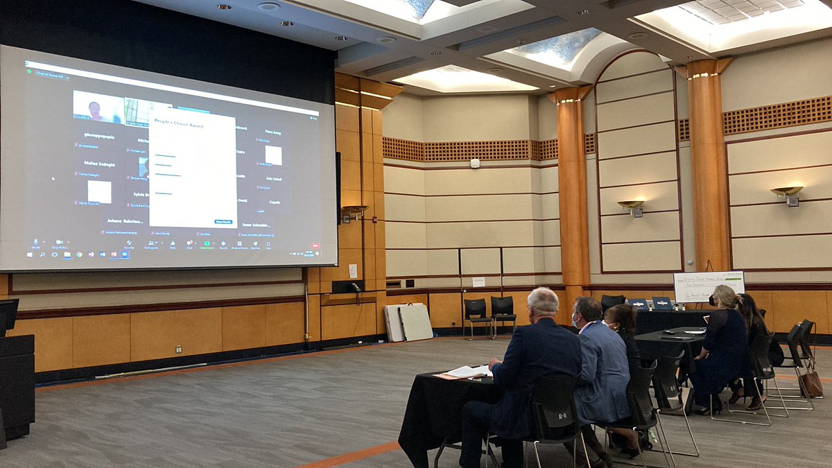 KellenBaldock's tweet photo. We just finished hearing 5 amazing pitches at #qualityquest2022 @Sunnybrook and voting has begun. Regardless of who wins, wanting to say a big congrats to all of the teams! https://t.co/FmdEjRnwOL