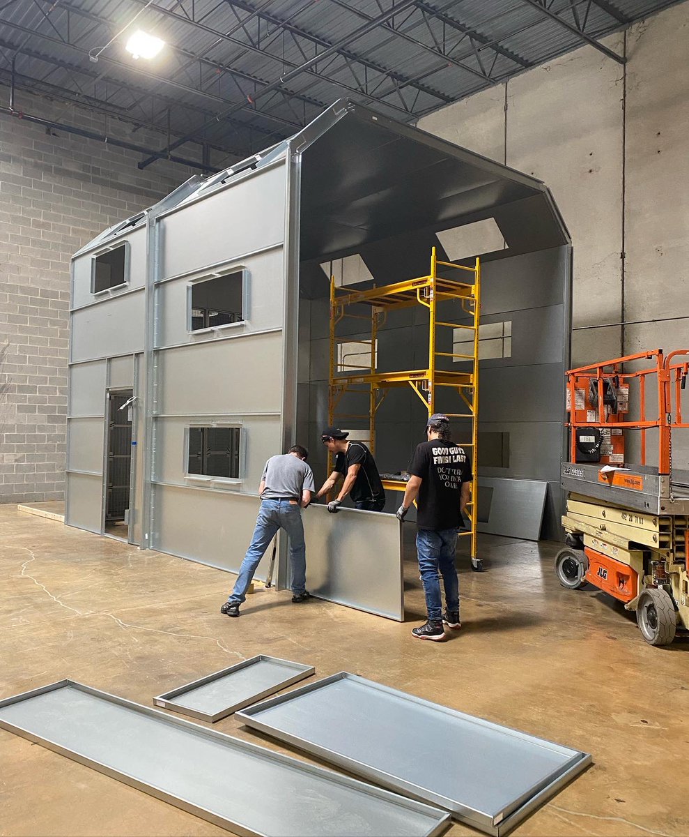 S.I. Container Builds tweet media