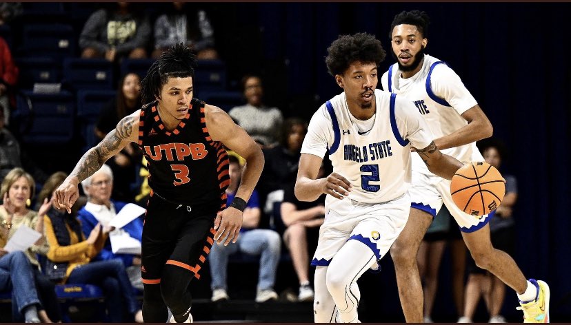 I am thankful to say that i have received my first offer from Angelo state!! <a href="/CoachMarkRut/">Mark Rutledge</a> <a href="/ASAKELITE/">ASAK Elite 3SSB</a> #AGTG🙏