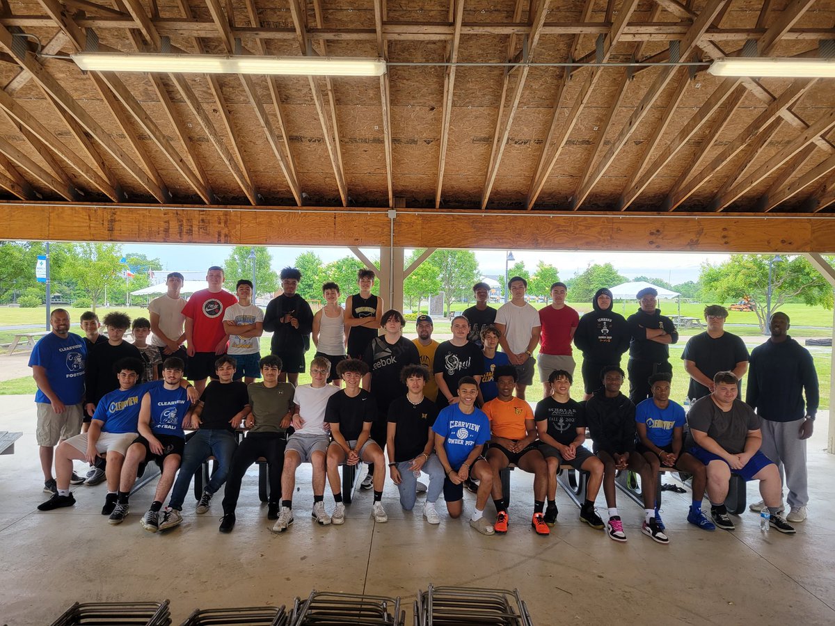 Big shout out to <a href="/clipperfb/">Clipper Football</a> for helping to set up the <a href="/LIAfestival/">Lorain International</a>. Great group of guys doing a lot of hard work.  Thanks guys!