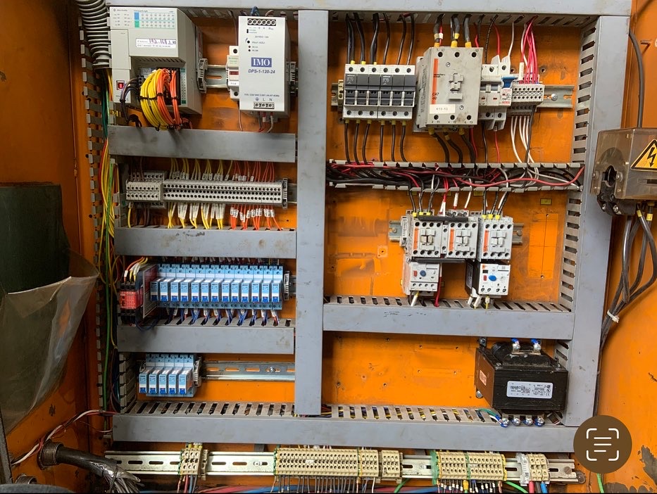 UptimeInd's tweet photo. Old equipment no problem. We gave this auto sheer a new brain and some major artery cleanup. Showcasing our Automation &amp; Electrical service team's working together to get this machine back into the customers production line.

 #team #automation #electrical #uptime #service https://t.co/6Q3JvhG0EK