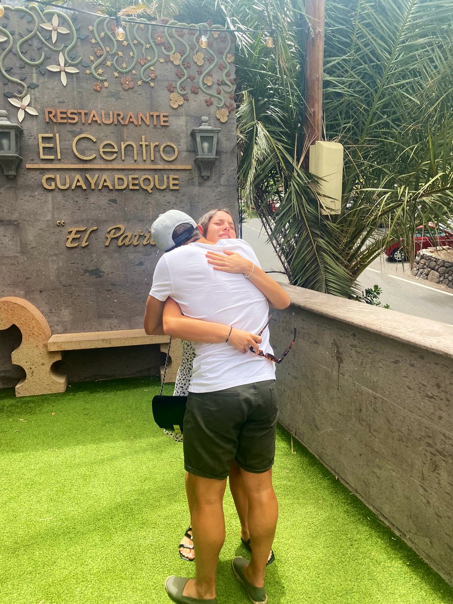 FrankneSS23's tweet photo. Así se puede estar! @MargaBlazquez @Jesus_Enf @Jezi93 @SMansilla_05    #Chill #Primita #GranCanaria https://t.co/KimHpmDtWf