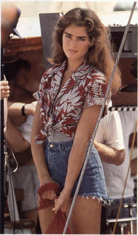 good afternoon, happy monday to all