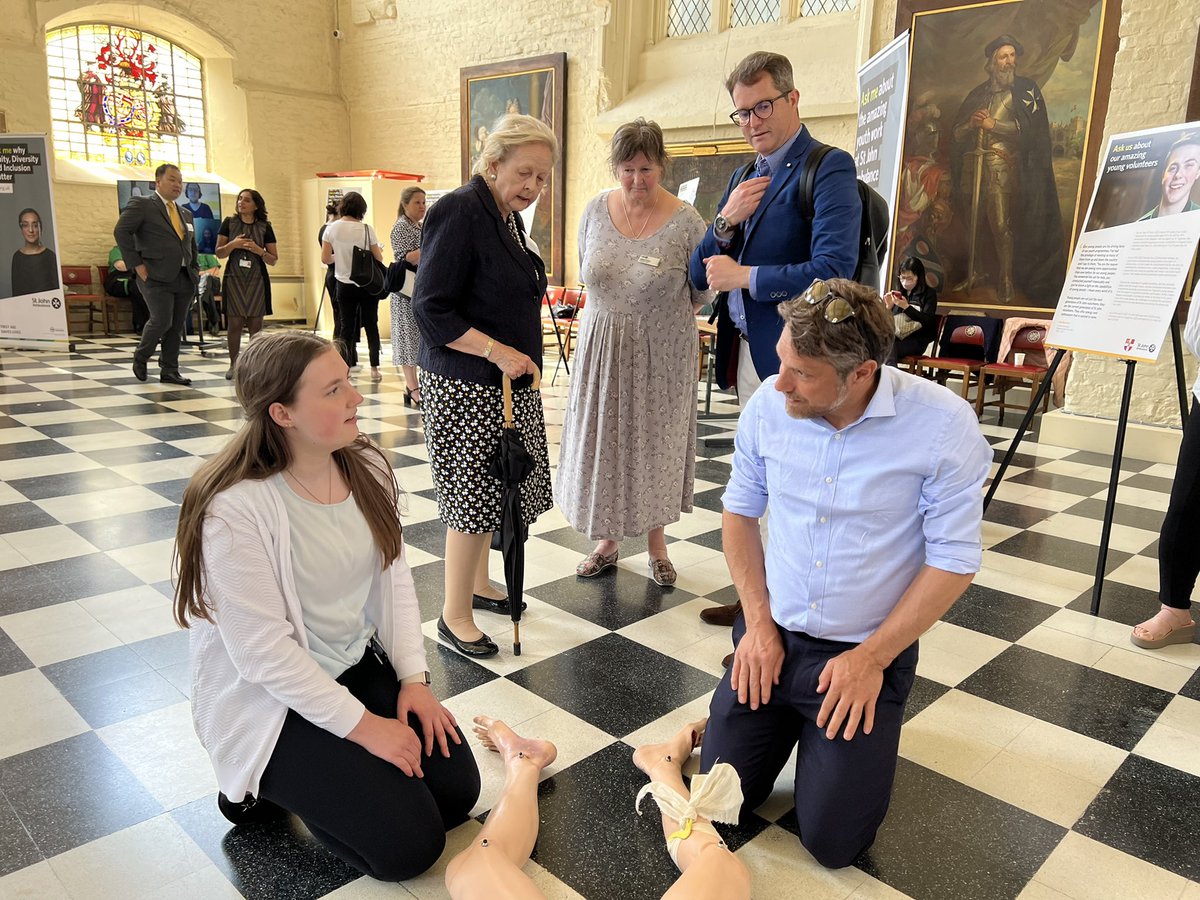 rachyp's tweet photo. Fantastic afternoon meeting people at the Grand Council event. Two of our young people represented the Young Responders project wonderfully &amp; kept everyone entertained with their first aid demos @stjohnambulance @SJAYouthEng @StJohnEngland https://t.co/N38wLxlDAy