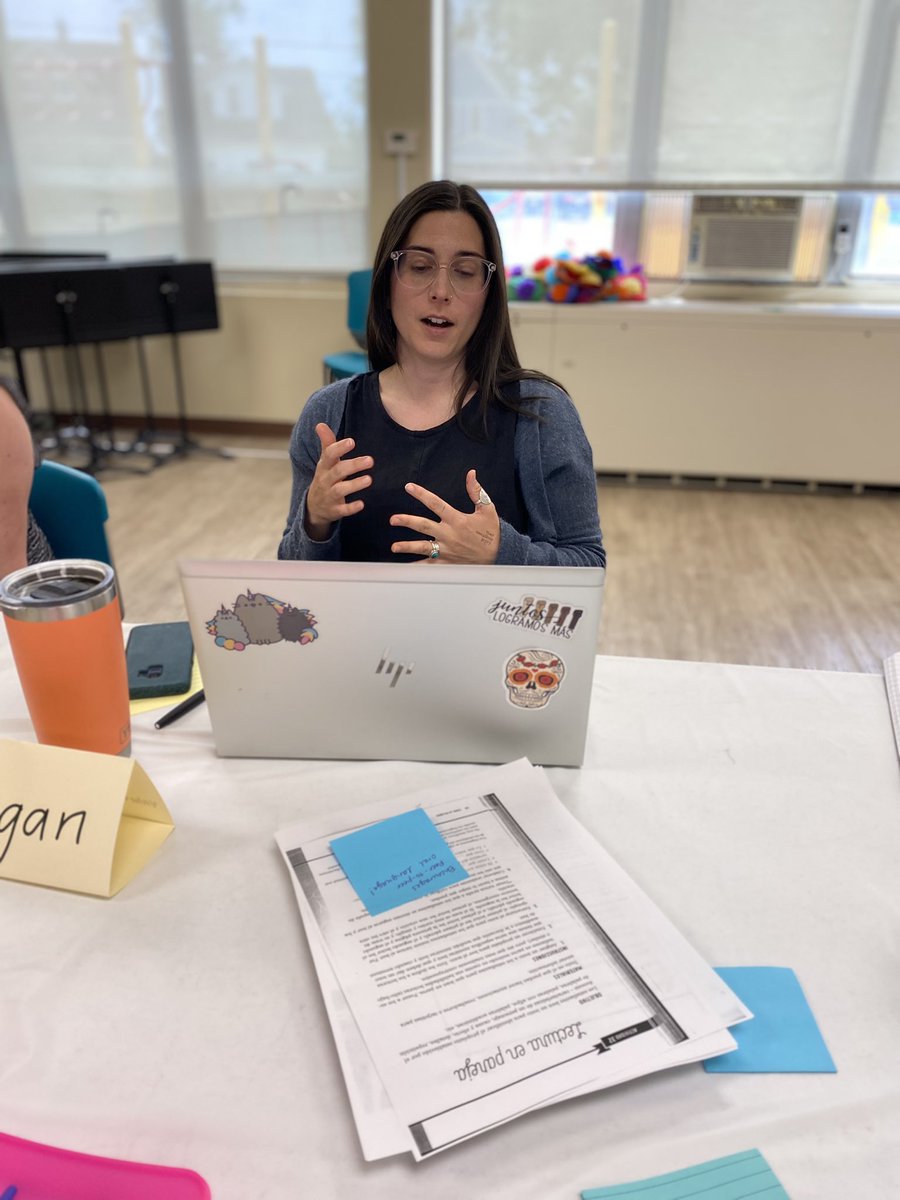 MultiMosaic's tweet photo. Why Dual Language Education??
#ndletps 
The National Dual Language Education Teacher Preparation Standards in action 😍 https://t.co/AWHDKjP2yH