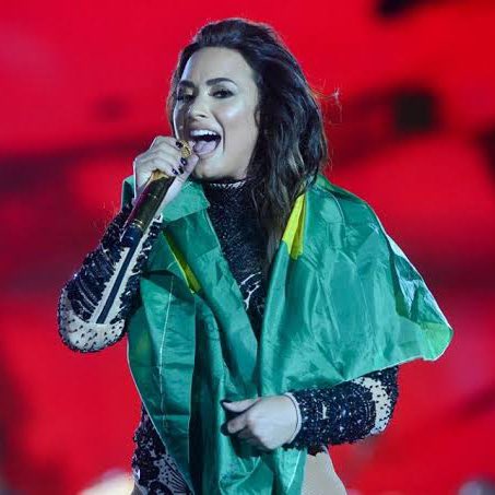demilovatobr's tweet photo. Passagem de Demi Lovato pelo Brasil em 2022 🇧🇷

30 de agosto: HOLY FVCK Tour em São Paulo
31 de agosto: HOLY FVCK Tour em São Paulo
2 de setembro: HOLY FVCK Tour em Belo Horizonte
4 de setembro: Rock in Rio no Rio de Janeiro https://t.co/cEHTZXzc6t