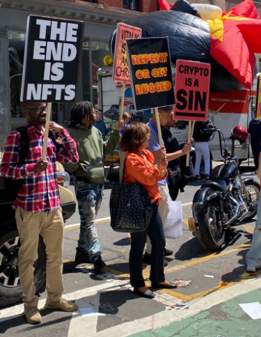 TraderMush247's tweet photo. Repent or get Rugged has got to be the saying of NFT NYC '22

#RogR https://t.co/HGno79c4Rs