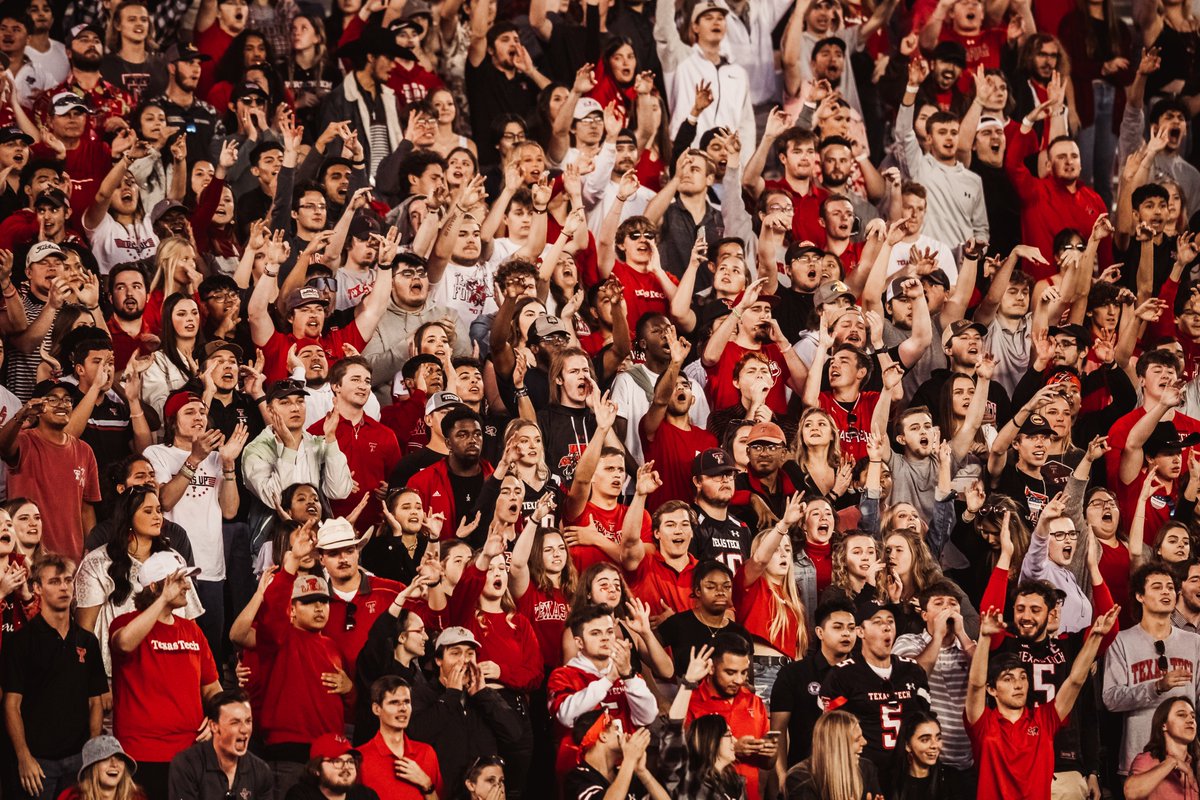TexasTechFB's tweet photo. RŦ if you're excited for field storming, touchdown cheering, Matador Song singing, victory bell ringing, fireworks booming, tortilla throwing Saturdays at Jones AT&amp;T Stadium

7️⃣5️⃣ days until kickoff! https://t.co/X6YKHFi95j