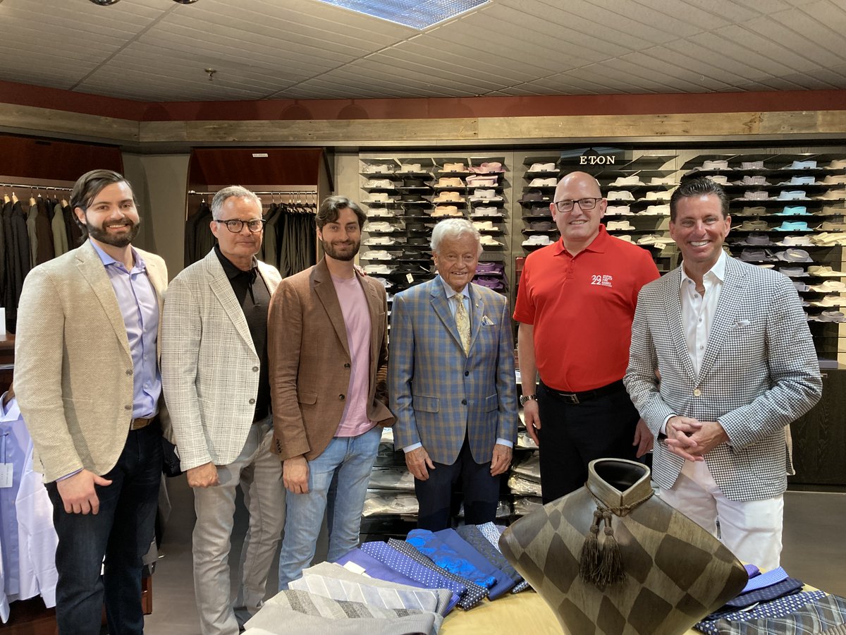 UnitedWayWECK's tweet photo. The #OnTracktoSuccess students were very thankful &amp; excited to receive a great deal on suits from @FREEDSofficial! Thank you to the Freed Orman Families Charitable Foundation for their ongoing support. And Look who happened to be shopping in-store? Yes, Mayor @drewdilkens! https://t.co/UcOKlQ8whW