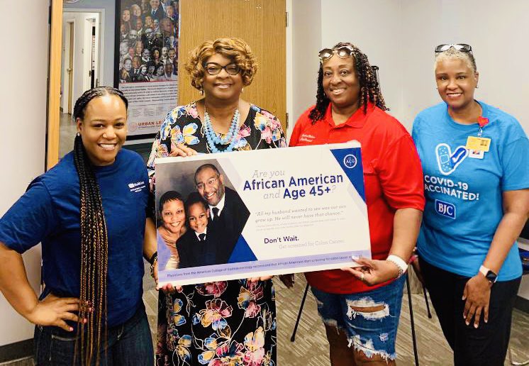 HRGirl0730's tweet photo. It's never too late to take care of your health! Join our team at the Empower Health Fair at the Urban League of Metropolitan St. Louis, Inc. Ferguson Empowerment Center from 10 a.m. to 2 p.m. today.
Thank you Mayor @Ella4Ferguson, for coming out and attending!
#TeamBJC https://t.co/M7i7cbyUCl