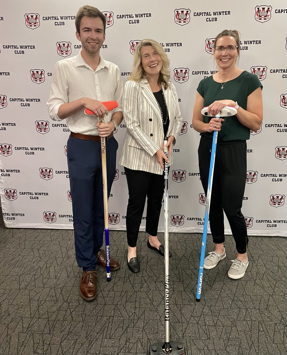CityFredMayor's tweet photo. 🚨Big news!🚨
#Fredericton will be hosting the 2022 PointsBet Invitational in September. @CityFredGov is thrilled to partner with @CurlingCanada and the @CWCcurling to deliver this event for athletes and curling fans across North America. https://t.co/YpiTx5z8Ef