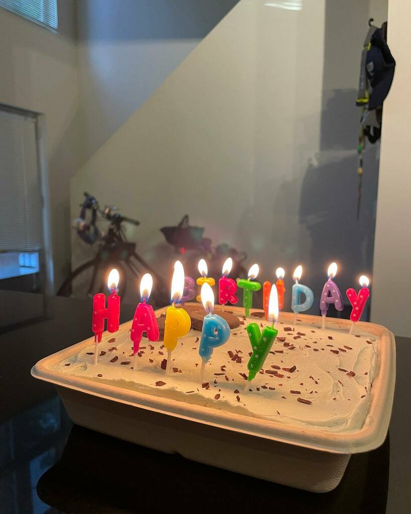 🐇 🎂 🐈‍⬛..
🍨 🍰: @mollymoonicecream instagr.am/p/CfCT3mwpF21/