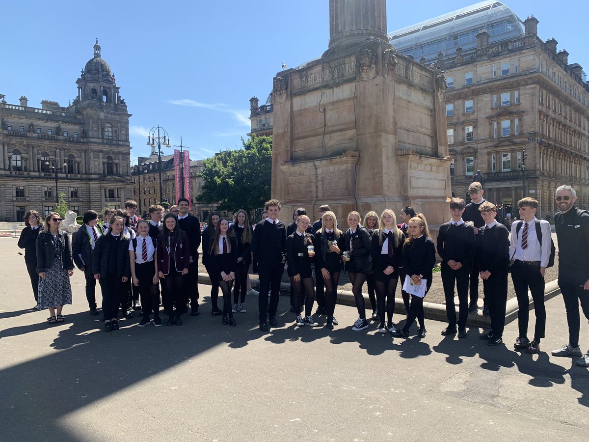 Great day in the CBD and inner city of Glasgow with our Higher and Advanced Higher pupils. Bringing to life the content we have been learning in class and developing our data gathering skills! 🗺☀️