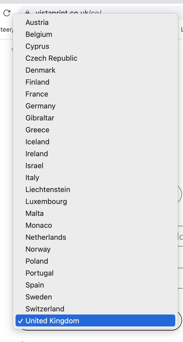 primofrances's tweet photo. @Vistaprint No i place the order on https://t.co/hzLET4jxj7 
Before your update on the site .fr, it was possible to order by selecting directly the French Guiana. Now since last May, since the update of your site. (1/2) https://t.co/FpLDxnQgue
