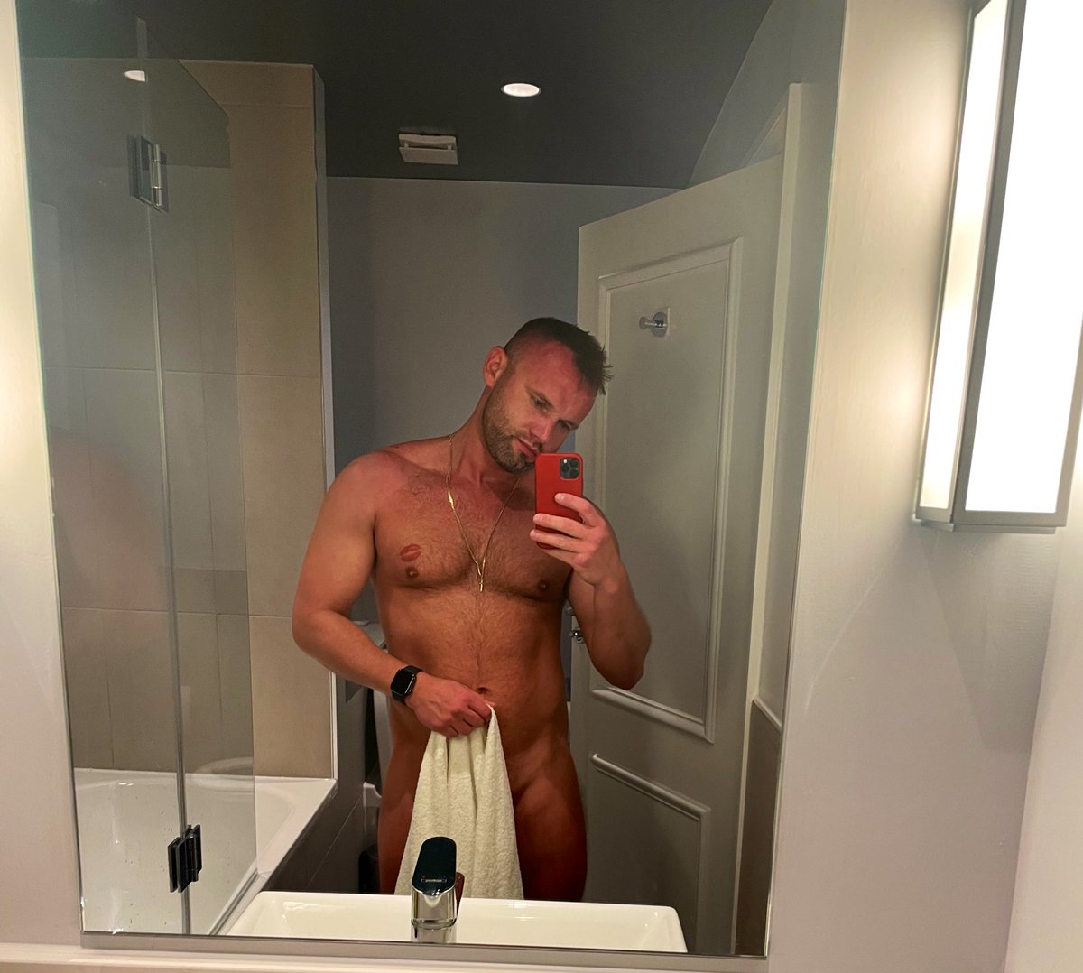 MiHow0007's tweet photo. Think I had a good tanning session over the weekend at Studland beach🏖 #studlandbeach #tanning #beach #nude #nudist https://t.co/01jLtLxaWq