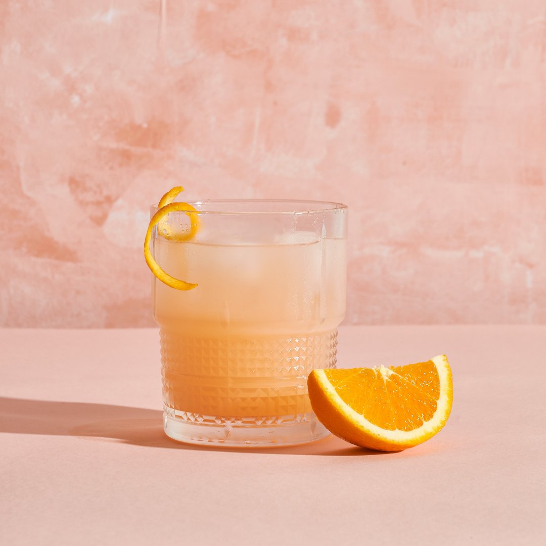 Summer is here! 

Please join us for a Summer Solstice Happy Hour on June 21st, 5-7 PM at CANOPY Jackson Square. We’ll enjoy cocktails, mocktails, and Vegan Soul Sushi from Family Cafe on our sunny 4th-floor terrace. Bring in the summer season with your fellow CANOPY community!