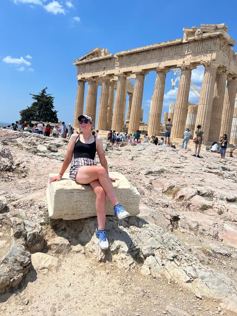 Caitlin Peters tweet media