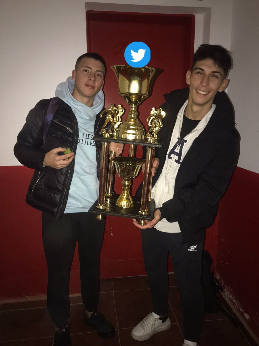AronPicante's tweet photo. Que pase el que sigue!

#copatwitter https://t.co/ANuWSFEghS