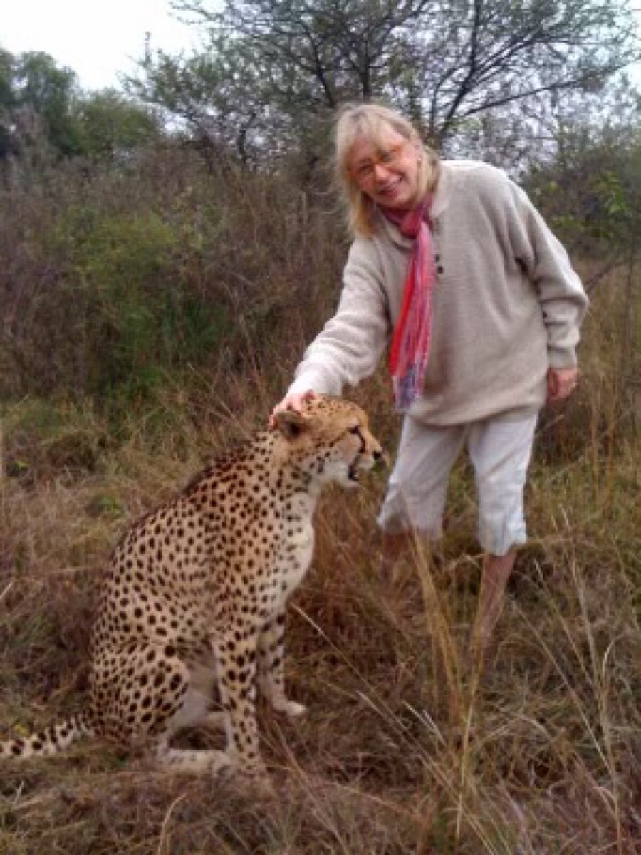 One of my favorite memories, meeting this cheetah during my time in Botswana. #botswana  #womeninsecurity #womenpeacesecurity