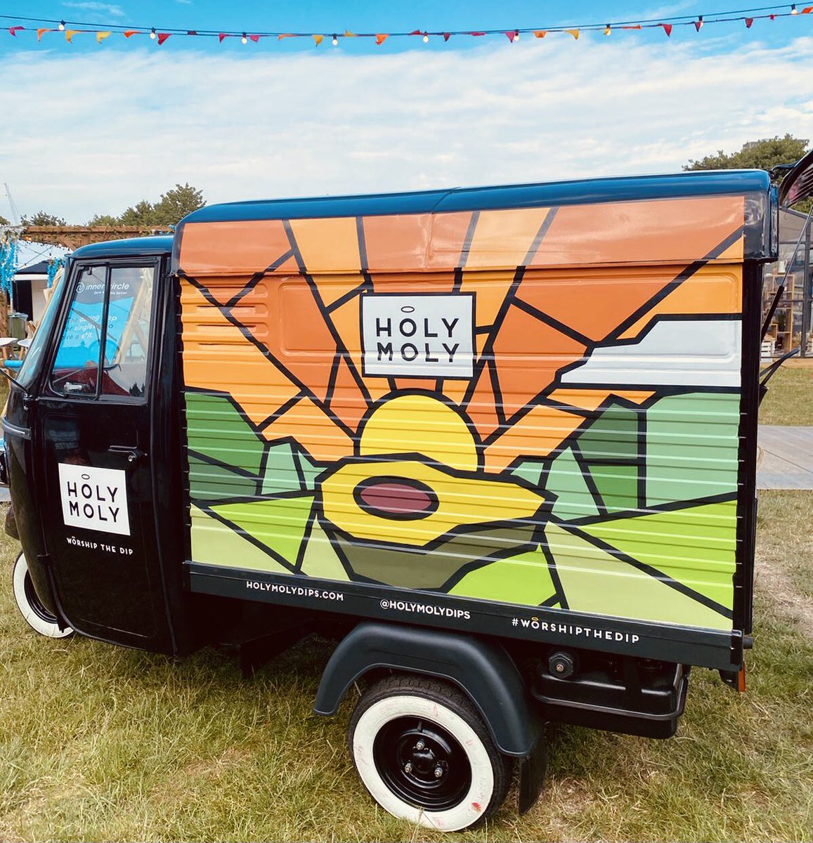 BeatoBurrito's tweet photo. A quite wonderful long weekend performing at @TasteofLondon with our friends at Holy Moly Dips. And thanks @TimesRadio for having us on Sunday morning!! https://t.co/cOeEI0NLhf