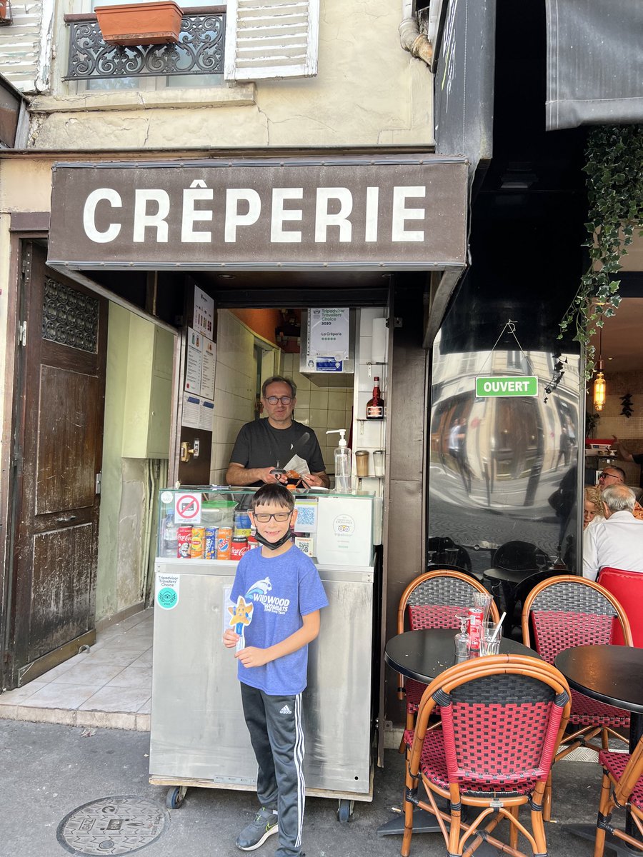 MichelleGins's tweet photo. @AES_TQStars #flatTQstar is enjoying all of the wonderful food and sights in Paris with Jake! https://t.co/ZLYTvHA9jj