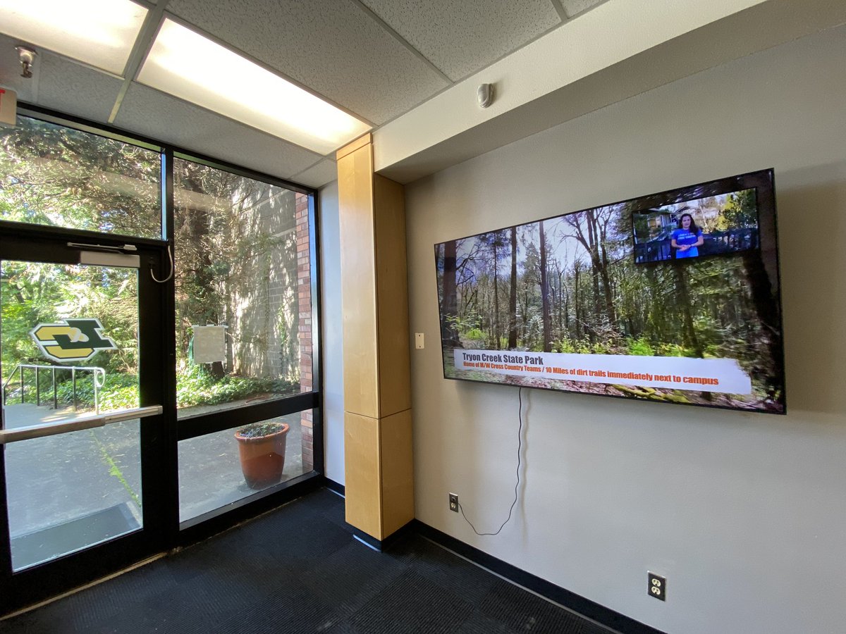 Lewis & Clark Track and Field / Cross Country tweet media