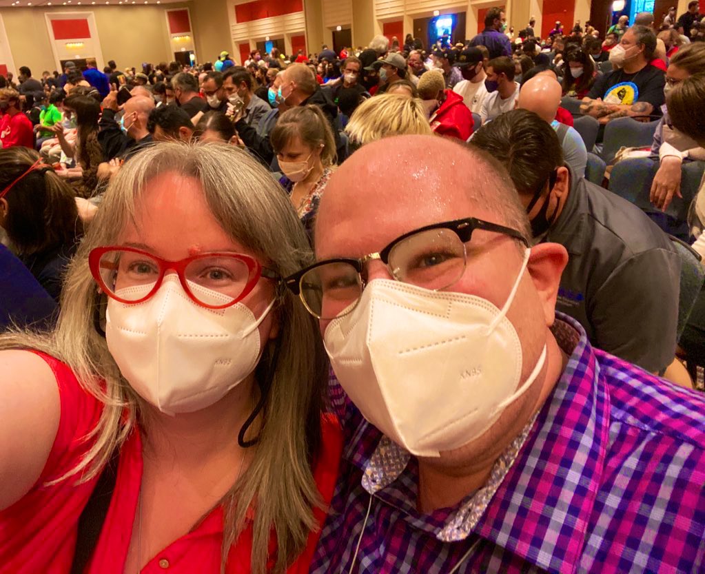 Tony_Tracy's tweet image. I’m very thankful to @LaborNotes staff &amp;amp; volunteers, and to all 4,000+ fellow attendees at this past weekend’s #LaborNotes conference in #Chicago, for strict adherence to mandatory masking in workshops in efforts to keep each other safe.

#LaborNotes22 #LaborNotes2022 #1u #canlab