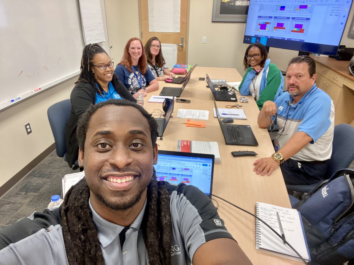 CardCaptain26's tweet photo. @netzeroJMS Leadership Team hard at work laying out a solid foundation for the 22-23 school year #JMSway 🦅@FeliciaHiggy @MrsLRWhitaker @mrsshive @JMSDeanWalker 💚💙 https://t.co/I0qCAJEiOu