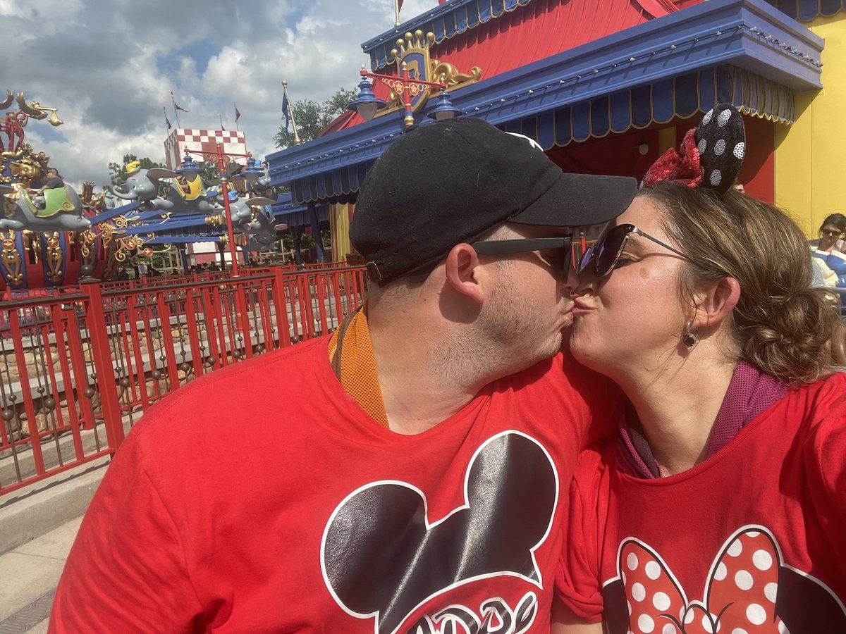 rstoner5's tweet photo. Shout out to this stud muffin for making my Disney dreams come true this past week! Love you @JStoner10 I’m ready to go back! https://t.co/o0eWZXuwq6