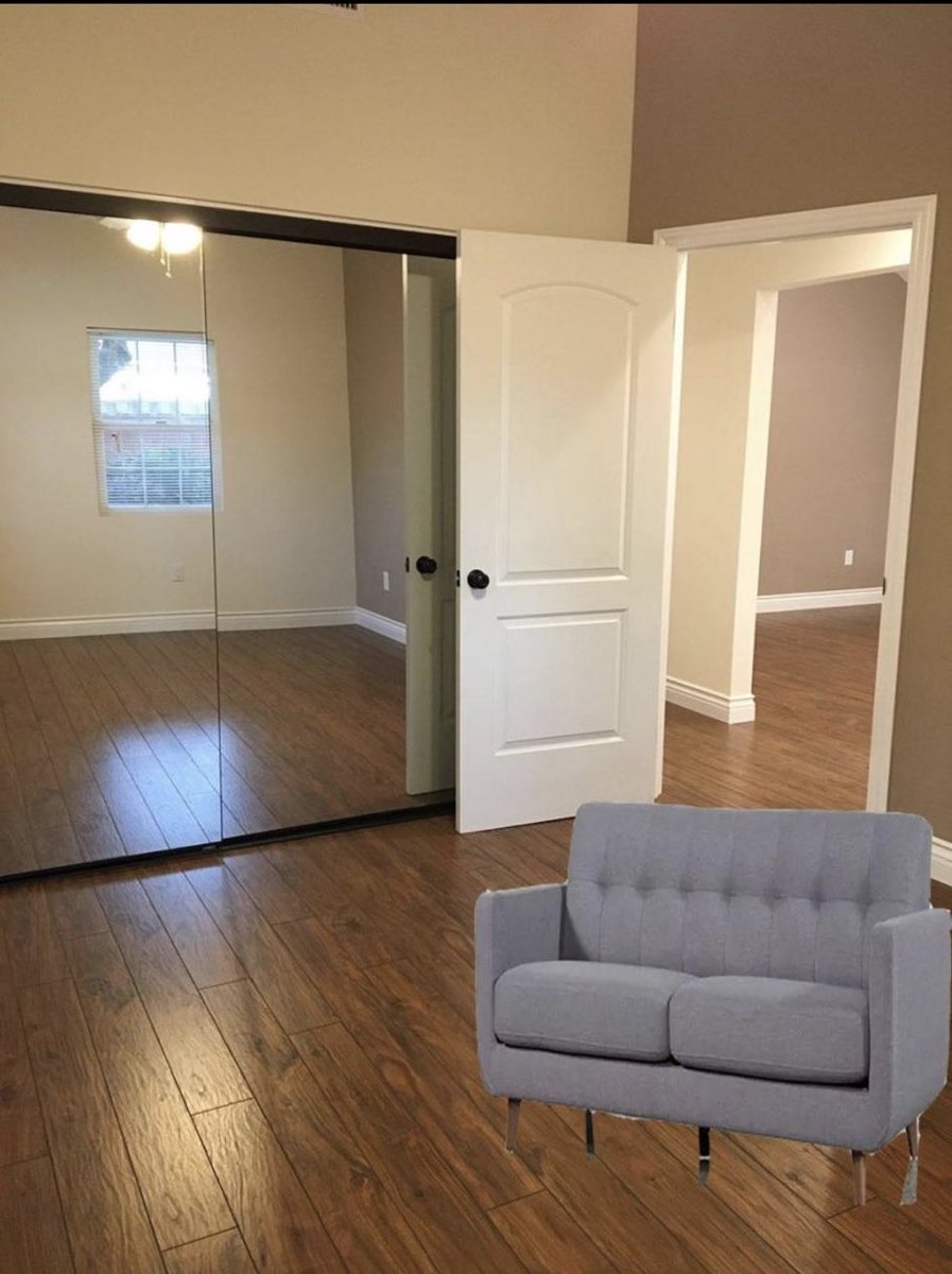 BadRealtyPhotos's tweet photo. Skilled use of image editing software can help make unfurnished properties look far worse. https://t.co/VE15byzjft