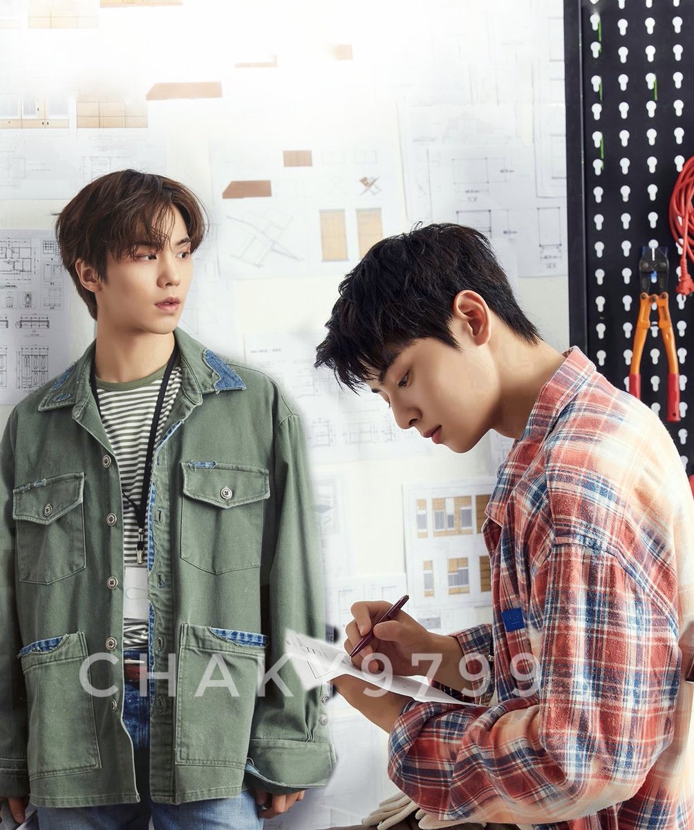 chaky9799's tweet photo. Office work - furniture maker

#ROCKY #EUNWOO #CHAKY
  #차은우 #라키 #차키 #ASTRO https://t.co/gFJfQlFlQ9