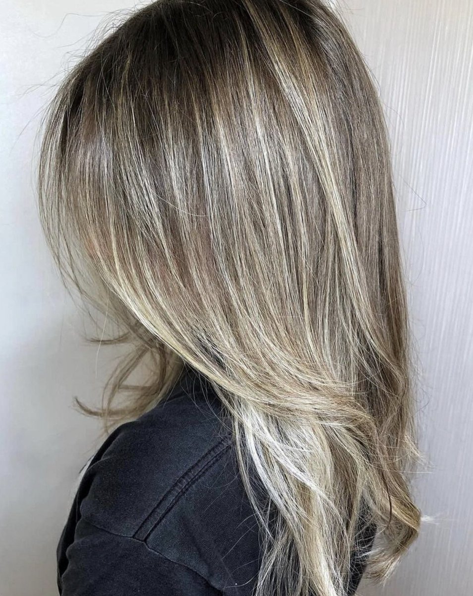 BloorYorkville's tweet photo. Get your hair needs from Fiorio Cumberland and experience how luxurious your hair can be!

📍136 Cumberland St.

#Yorkville #ExploreBY

📷: @FiorioYorkville https://t.co/1WS0bi2eZa