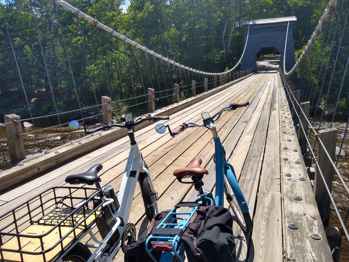 mordunkus's tweet image. @BlixBike Enjoying our ride through Central #Maine.  Here's the #WireBridge in New Portland.  #Blix #Aveny @Packa.