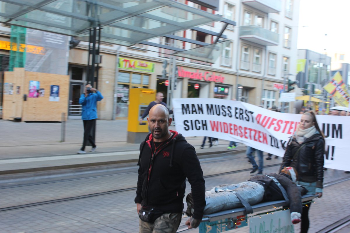 ultras_gg's tweet photo. #dd2006 unser #Demoreporter ist schon wieder zuhause aber hier gibt's noch paar Bilder als Nachtrag https://t.co/J1PoIkDHh0
