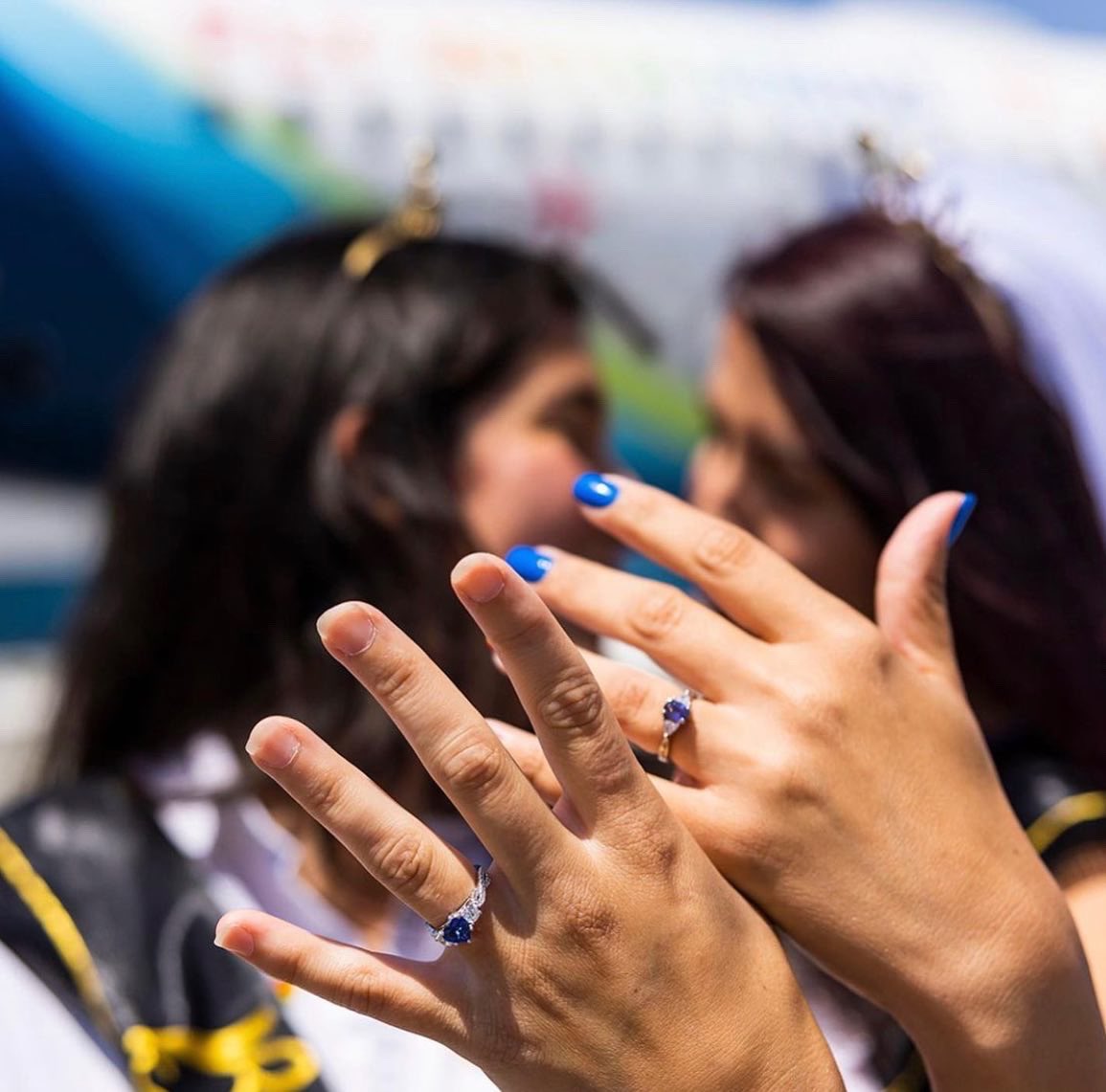 Love is in the Air (literally)! 🏳️‍🌈Congrats to these two Alaska Airline’s employees who got engaged after meeting two years ago on another AlaskAirlines flight! 👭 📷: Ingrid Barrentine

#PopCulture #News #IGDaily #CelebStyle #HSMNews #lgbt #lgbtq #pride #loveislove